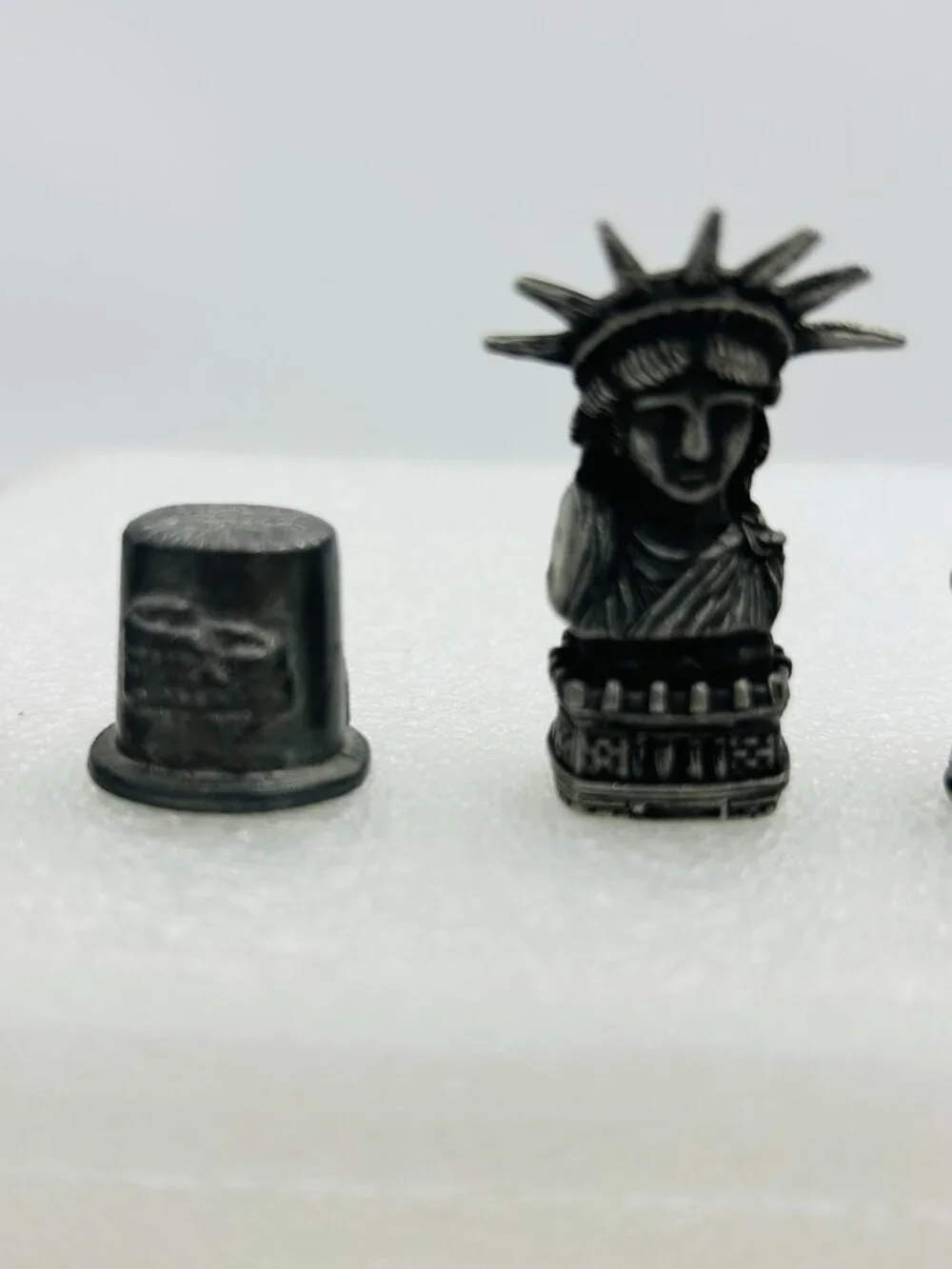 N/A vintage thimbles